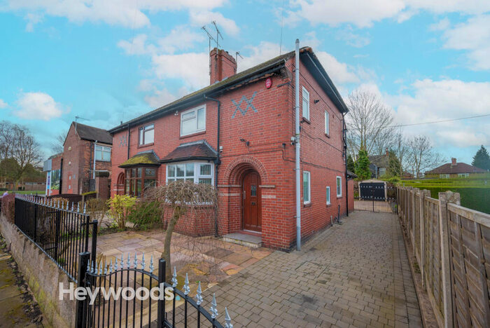 3 Bedroom Semi-Detached House To Rent In Crosby Road, Trent Vale, Stoke-on-Trent, ST4