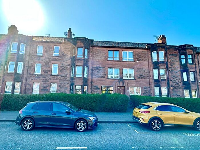 2 Bedroom Flat To Rent In Paisley Road West, Bellahouston, Glasgow, G52