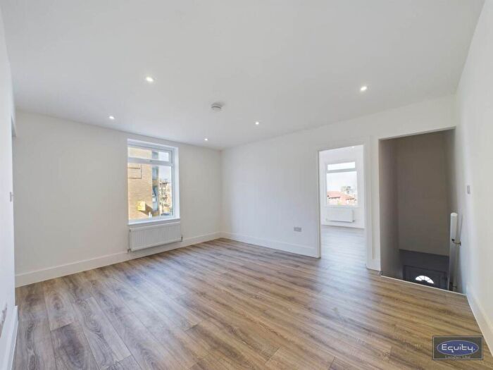 1 Bedroom Flat To Rent In Frederick Place, Woolwich, London, SE18