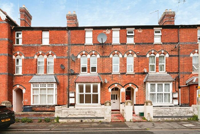 3 Bedroom Flat For Sale In Cromwell Street, Gloucester, Gloucestershire, GL1