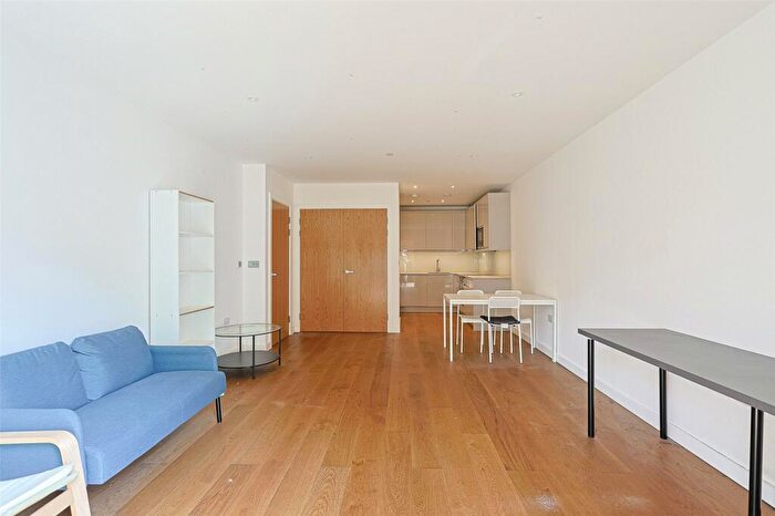 1 Bedroom Apartment For Sale In Thonrey Close, Colindale Gardens, Colindale, NW9