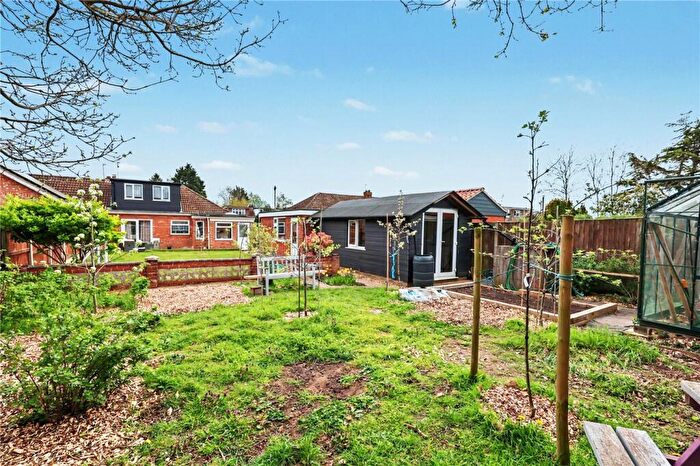 4 Bedroom Semi-Detached House For Sale In Drayton Wood Road, Hellesdon, Norwich, Norfolk, NR6