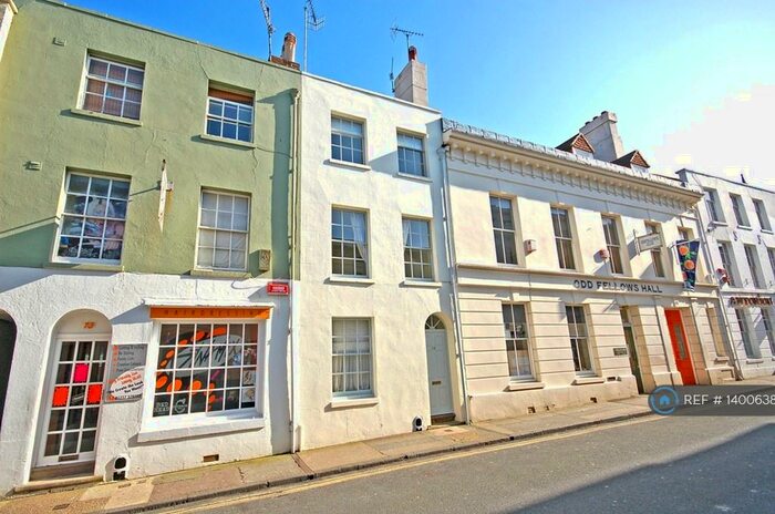 4 Bedroom Terraced House To Rent In Orange Street, Canterbury, CT1
