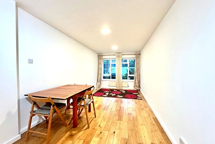 1 Bedroom Flat To Rent In Llanover Road, Wembley, HA9