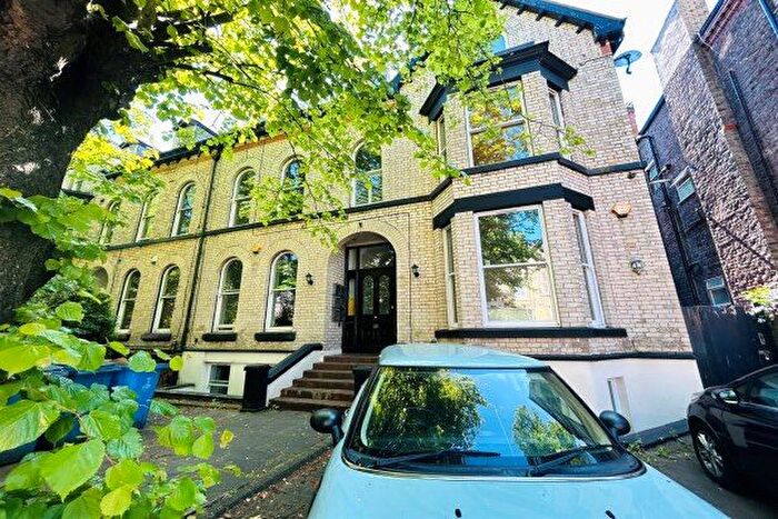 2 Bedroom Flat To Rent In Ivanhoe Road, Liverpool, L17