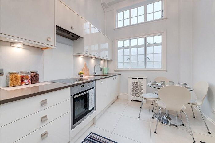 1 Bedroom Flat For Sale In Baker Street, Marylebone, London, NW1