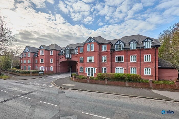 2 Bedroom Flat For Sale In Woodholme Court, Gateacre, L25