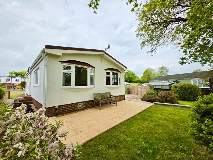2 Bedroom Park Home For Sale In Woodlands Park, Tedburn St Mary, Exeter, EX6