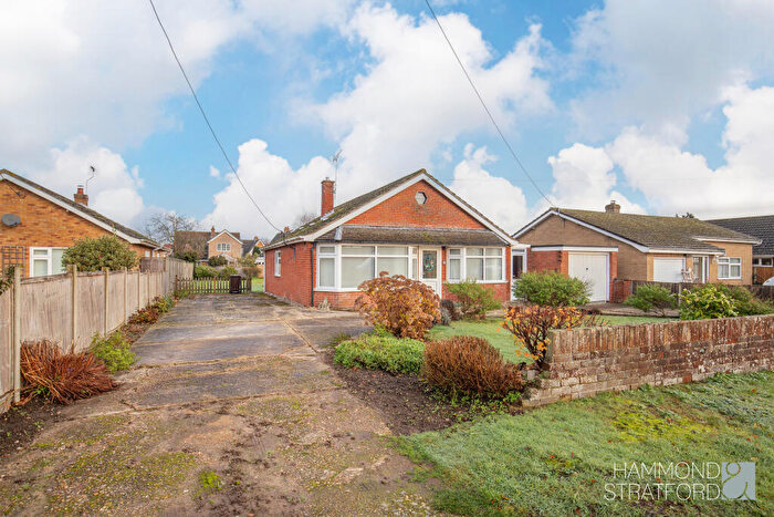 3 Bedroom Bungalow For Sale In Grove Road, Hethersett, NR9