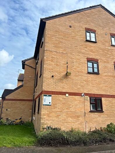 Studio For Sale In Kilberry Close, Isleworth, TW7