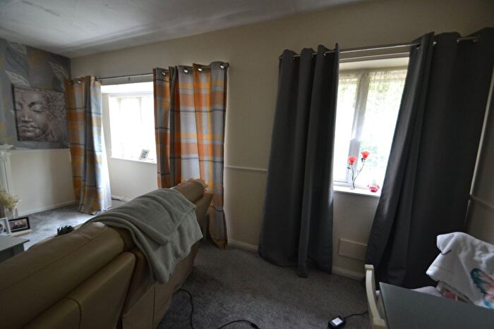 Studio To Rent In West Street, St. Georges, TF2