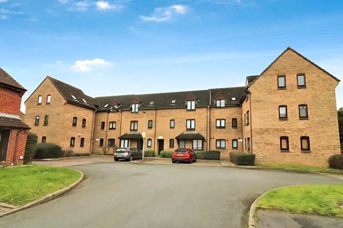 Studio To Rent In Jasmine Gardens, Hatfield, AL10