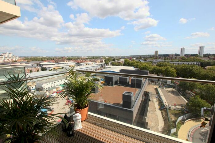 2 Bedroom Flat To Rent In Duncombe House, Victory Parade, Royal Arsenal, SE18