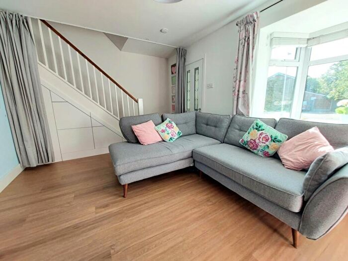 3 Bedroom End Of Terrace House For Sale In Broomfield Close, Wilmslow, SK9