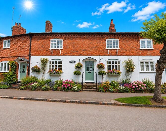 3 Bedroom Cottage For Sale In Vicarage Hill, Tanworth In Arden, B94