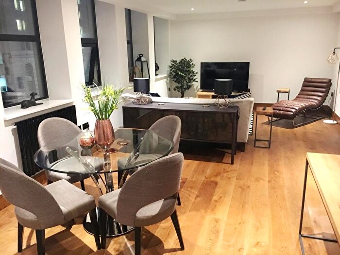 2 Bedroom Apartment To Rent In Great Charles Street Queensway, Birmingham, B3