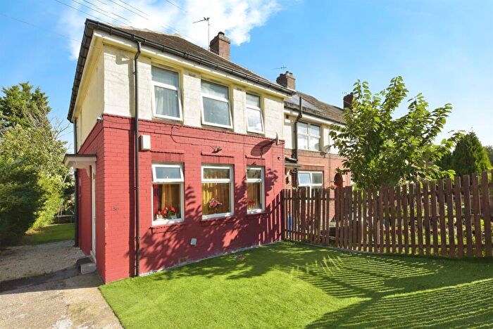 3 Bedroom Semi-Detached House For Sale In Dunninc Road, Shiregreen, Sheffield, S5