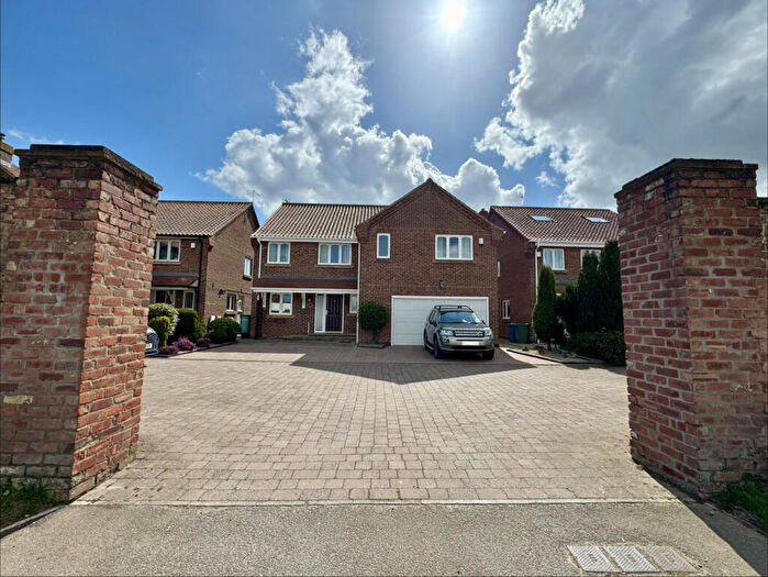 4 Bedroom Detached House For Sale In Main Street, Catwick, HU17