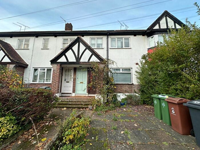 1 Bedroom Flat To Rent In Church Lane, E17