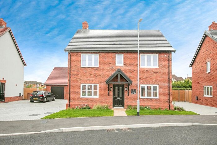 4 Bedroom Detached House For Sale In Anson Drive, Shotley Gate, Ipswich, IP9