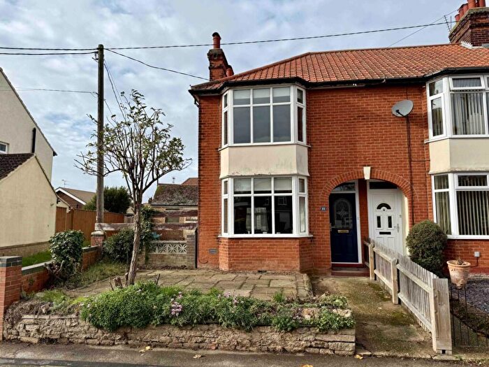 3 Bedroom End Of Terrace House For Sale In Cowley Road, Felixstowe, IP11