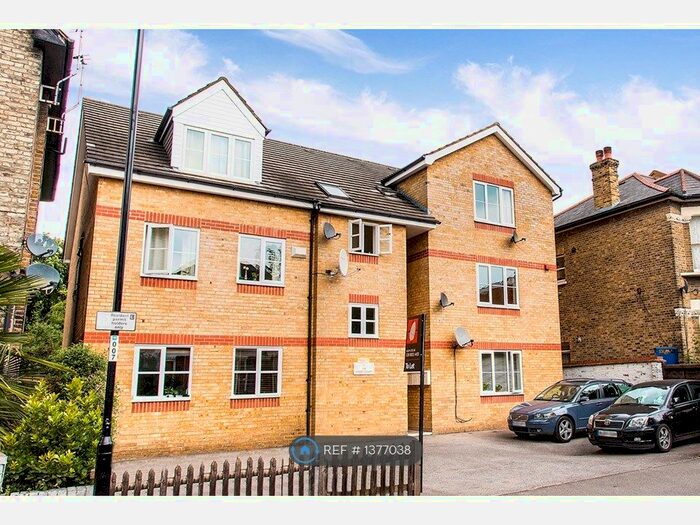 2 Bedroom Flat To Rent In Mount Pleasant Road, Lewisham, SE13