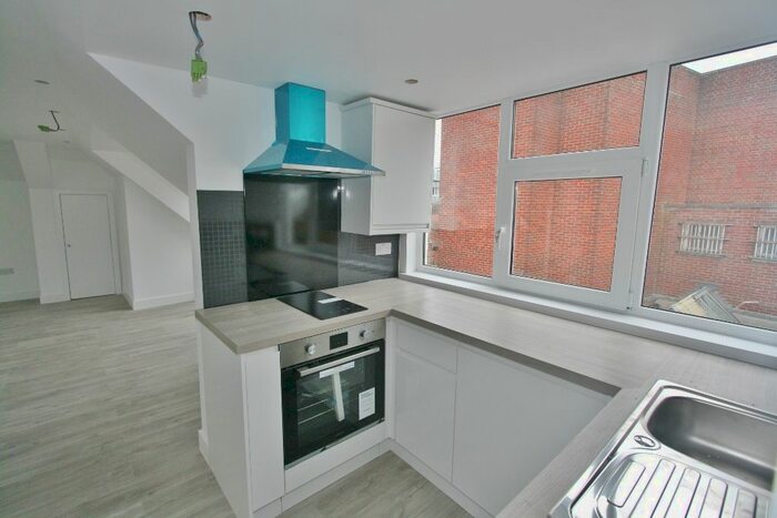 1 Bedroom Flat To Rent In Winchester Street, Basingstoke, RG21