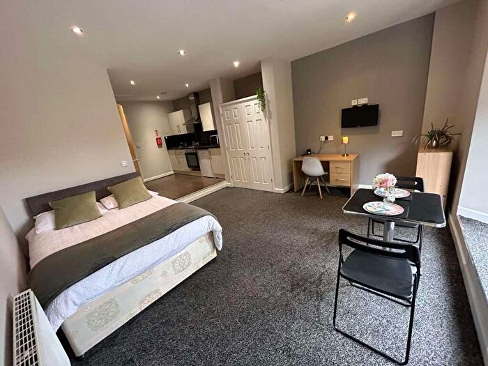 Studio To Rent In Flat, Gladstone Buildings, St James Row, S1