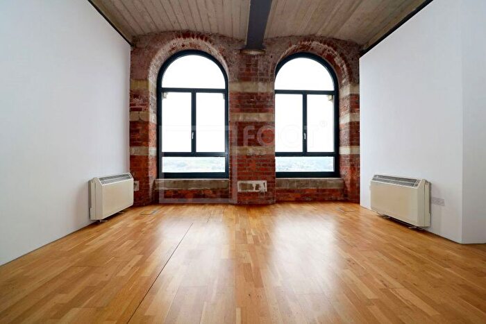 2 Bedroom Flat To Rent In Velvet Mill, Lister Mills, Bradford, BD9