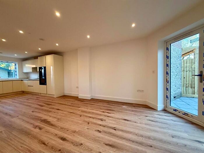 3 Bedroom House For Sale In Princes Road, Ferndown, BH22