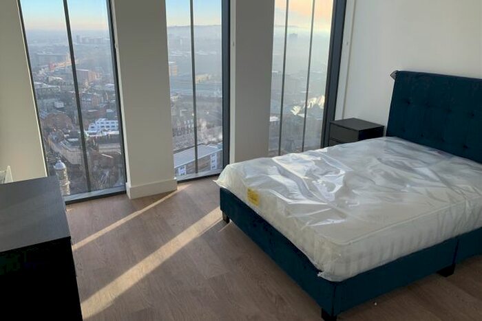 1 Bedroom Flat To Rent In Hadrians Tower, Rutherford Street, Newcastle Upon Tyne, NE4