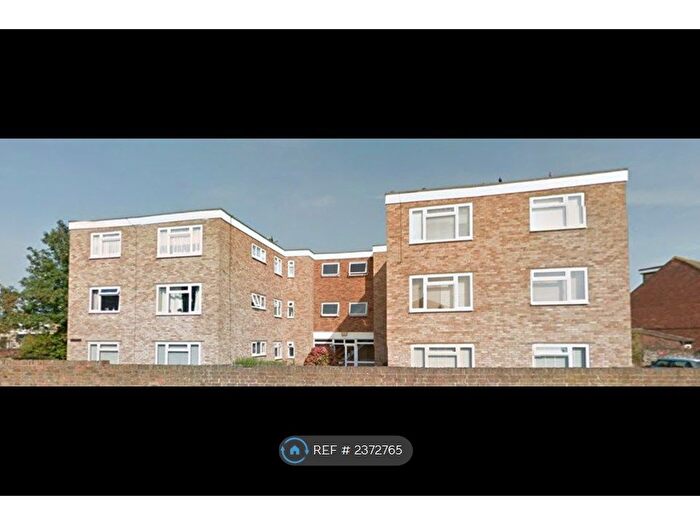 2 Bedroom Flat To Rent In Feltham Hill Road, Ashford, TW15