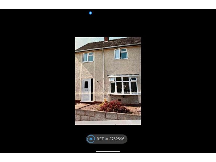 3 Bedroom Terraced House To Rent In Huband Close, Reddich, B98