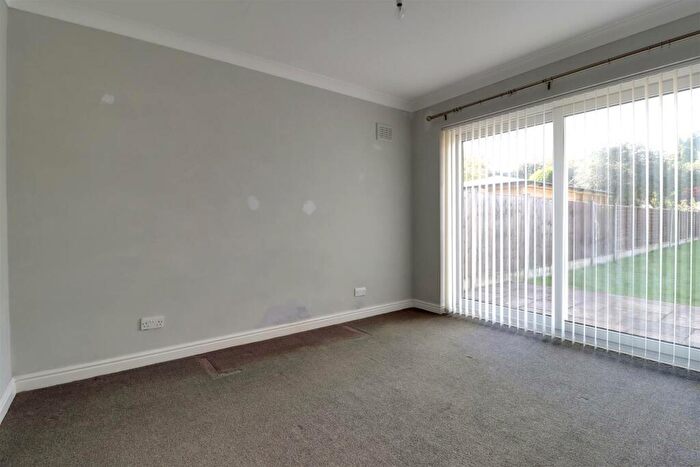 2 Bedroom Detached Bungalow For Sale In Hollybush Crescent, Willaston, Nantwich, CW5