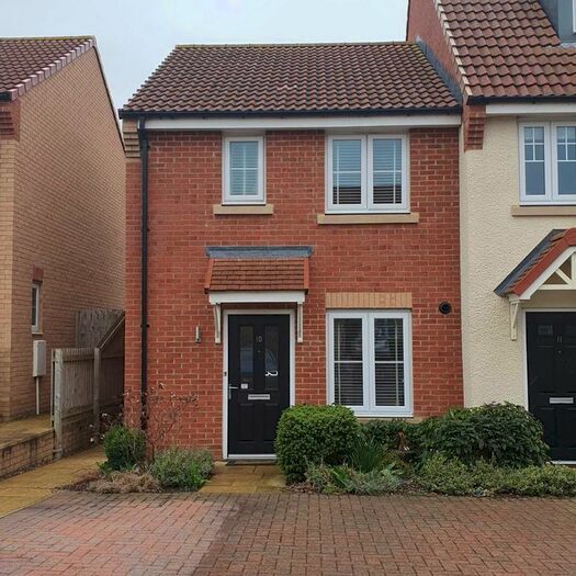 3 Bedroom End Of Terrace House For Sale In Dunnock Close, Guisborough, Cleveland, TS14