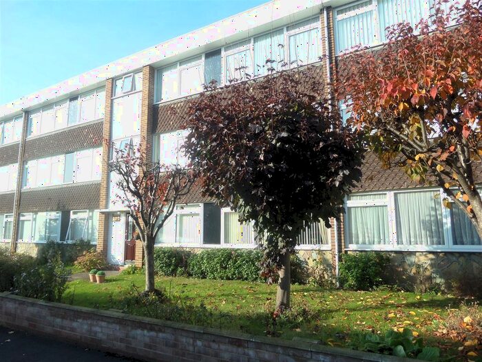 2 Bedroom Flat To Rent In Barton Meadows, Brandville Gardens, Barkingside, IG6