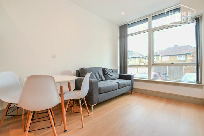 2 Bedroom Apartment To Rent In Broad House, Harrow, HA2