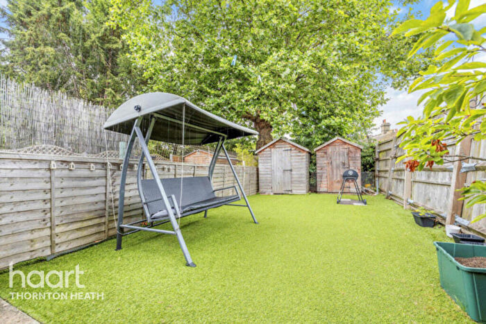 3 Bedroom Terraced House For Sale In Bensham Lane, Thornton Heath, CR7