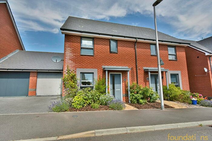 3 Bedroom Semi-Detached House For Sale In Furnells Way, Bexhill On Sea, TN40