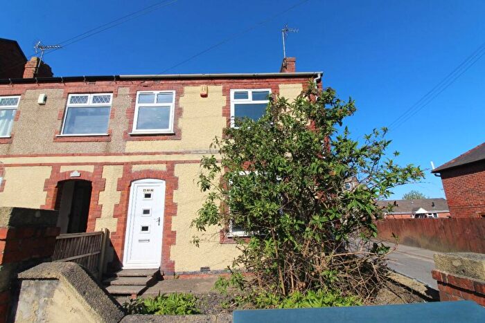 3 Bedroom Semi Detached House To Rent In Somercotes Hill, Somercotes, Alfreton, DE55
