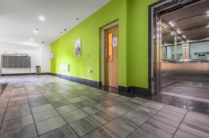 1 Bedroom Flat To Rent In Chadwick Street, Hunslet, Leeds, LS10