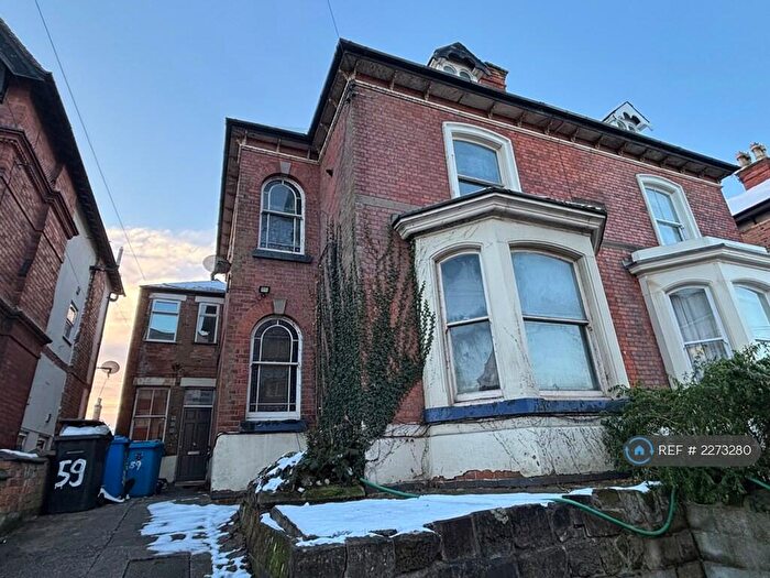 4 Bedroom Semi-Detached House To Rent In Uttoxeter New Rd, Derby, DE22