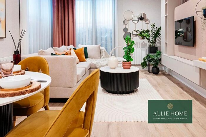 2 Bedroom Flat For Sale In Affinity View, London, E16