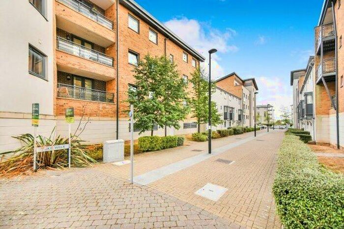 2 Bedroom Flat To Rent In Tuke Walk, Swindon, SN1