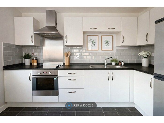 2 Bedroom Flat To Rent In Clydesdale Way, Belvedere, DA17