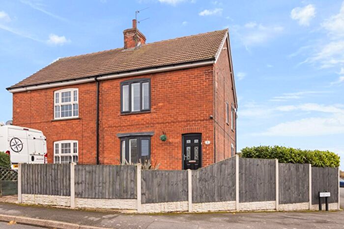 2 Bedroom Semi-Detached House For Sale In Rawlinson Avenue, Caistor, Market Rasen, LN7