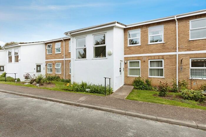 1 Bedroom Retirement Property For Sale In Hatherley Road, Cheltenham, GL51