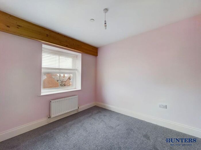 3 Bedroom Town House To Rent In Winterton Close, Pocklington, York, YO42