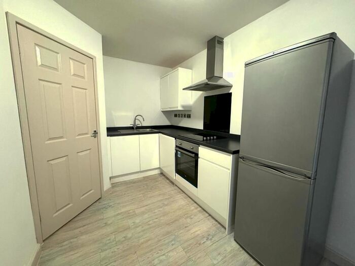 1 Bedroom Flat To Rent In Priestgate, Peterborough, PE1
