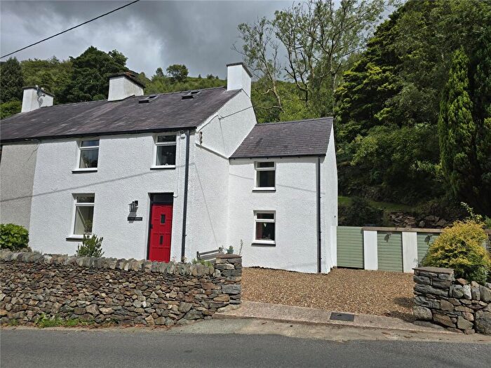 4 Bedroom Semi-Detached House For Sale In Betws Garmon, Caernarfon, Gwynedd, LL54